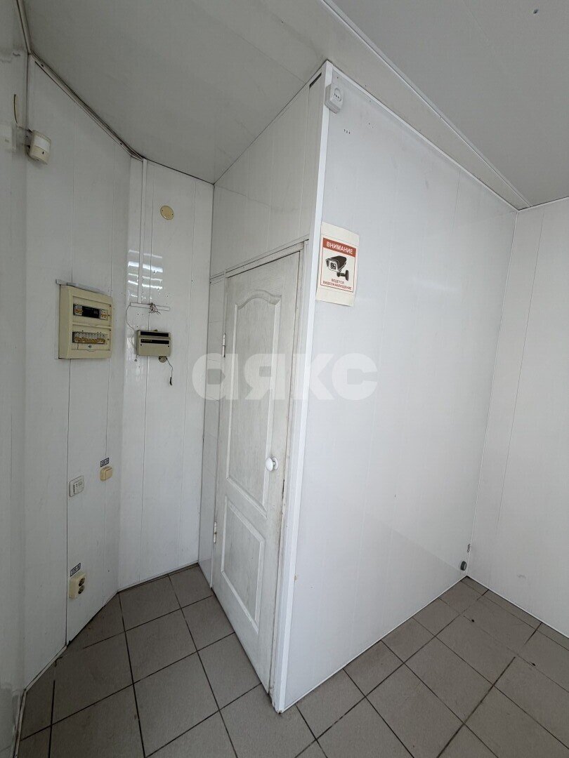 Фото №10: Коммерция 30&nbsp;м², 1/1&nbsp;эт. - Армавир, мкр. Электротехнический, ул. Шмидта, 4/2