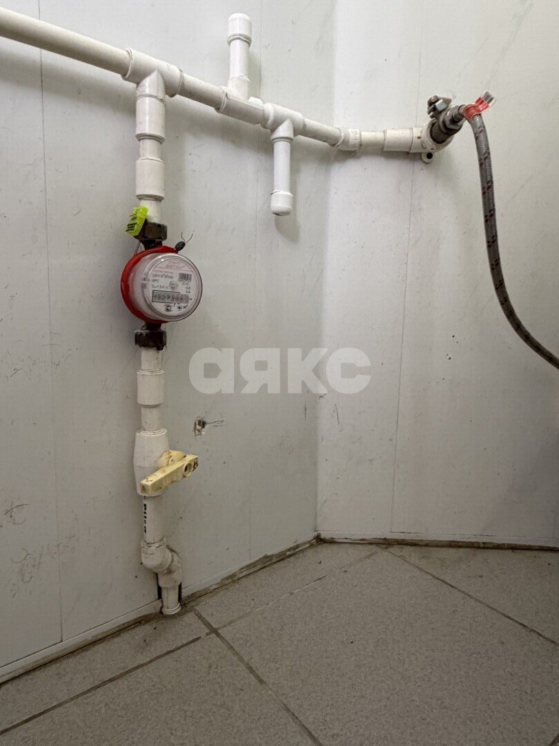 Фото №9: Коммерция 30&nbsp;м², 1/1&nbsp;эт. - Армавир, мкр. Электротехнический, ул. Шмидта, 4/2