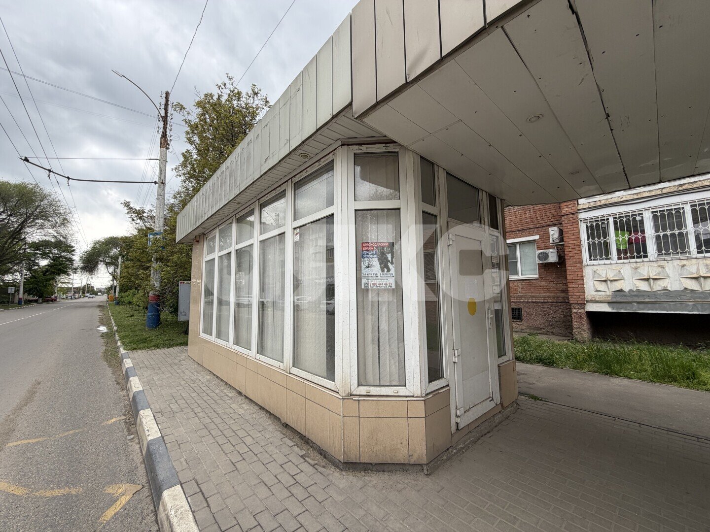Фото №3: Коммерция 30&nbsp;м², 1/1&nbsp;эт. - Армавир, мкр. Электротехнический, ул. Шмидта, 4/2