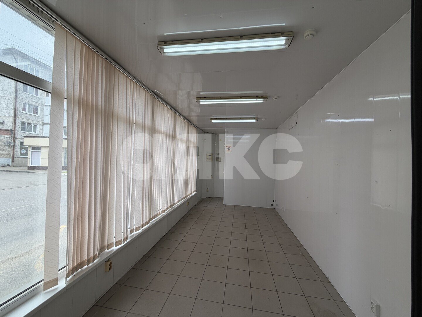 Фото №6: Коммерция 30&nbsp;м², 1/1&nbsp;эт. - Армавир, мкр. Электротехнический, ул. Шмидта, 4/2