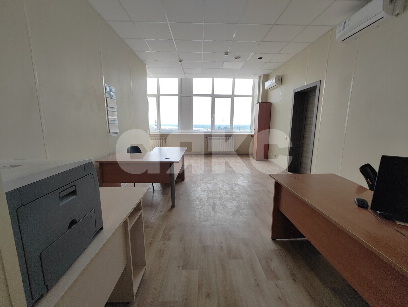 Фото №27: Коммерция 665&nbsp;м², 5/8&nbsp;эт. - Волгоград, р. Краснооктябрьский, пр-кт имени В.И. Ленина, 88
