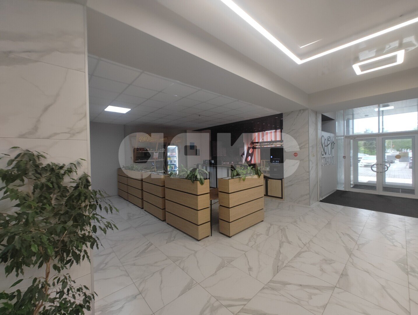 Фото №3: Коммерция 665&nbsp;м², 5/8&nbsp;эт. - Волгоград, р. Краснооктябрьский, пр-кт имени В.И. Ленина, 88