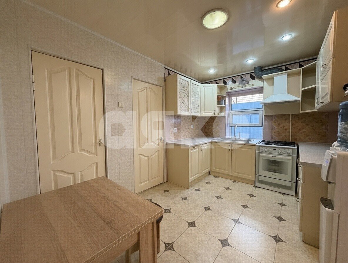 Фото №4: Дом 105&nbsp;м² + 12&nbsp;сот., 1&nbsp;эт. - Батайск, ул. площадь Святого Андрея Первозванного, 1