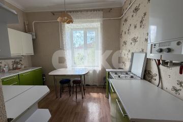 Фото №1: 3-комнатная квартира 68 м², 2/2 эт. - Кореновск, мкр. 2-й квартал, ул. Коммунаров, 80