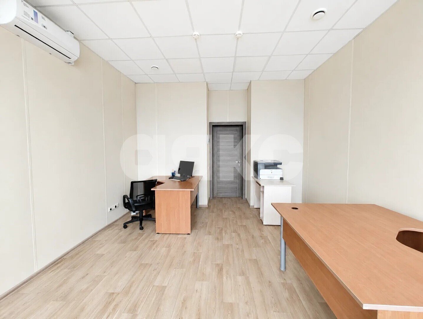 Фото №2: Коммерция 34&nbsp;м², 7/8&nbsp;эт. - Волгоград, р. Краснооктябрьский, пр-кт имени В.И. Ленина, 88