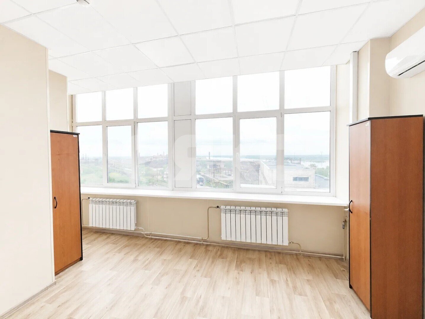 Фото №4: Коммерция 34&nbsp;м², 7/8&nbsp;эт. - Волгоград, р. Краснооктябрьский, пр-кт имени В.И. Ленина, 88