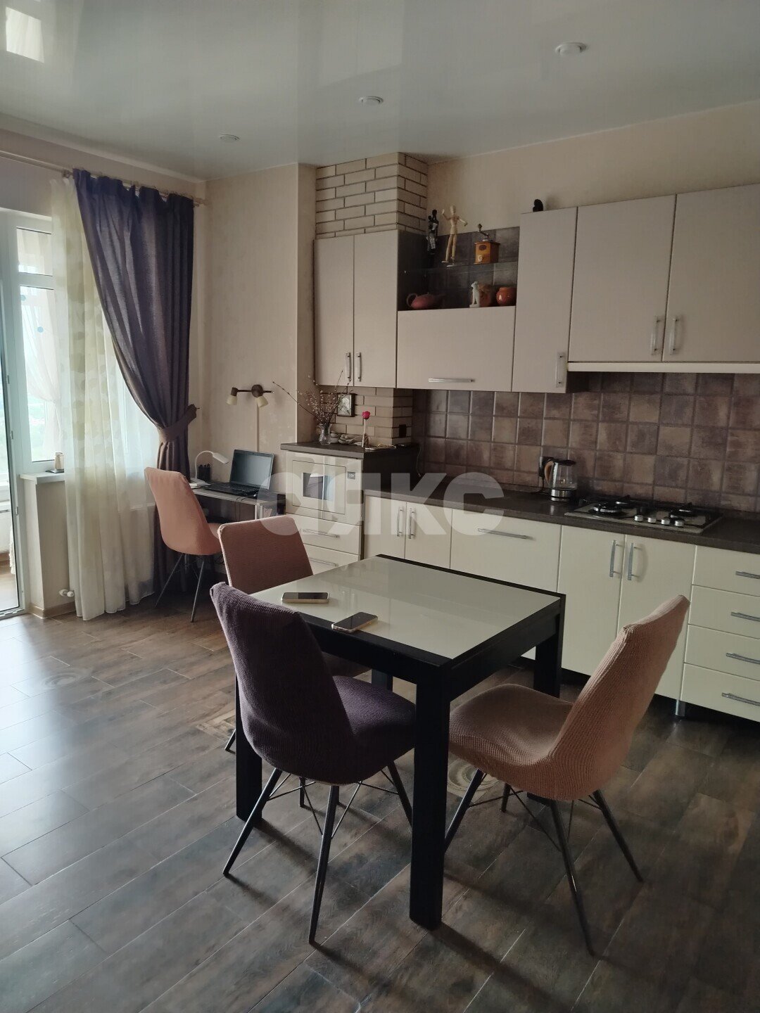 Фото №5: 2-комнатная квартира 50&nbsp;м², 12/12&nbsp;эт. - Геленджик, мкр. жилой комплекс Панорама, ул. Халтурина, 30лит2