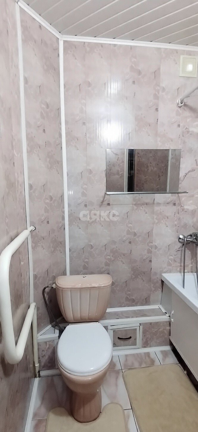 Фото №6: 1-комнатная квартира 32&nbsp;м², 9/9&nbsp;эт. - Волгоград, Дзержинский, мкр. Жилгородок, ул. Краснополянская, 70