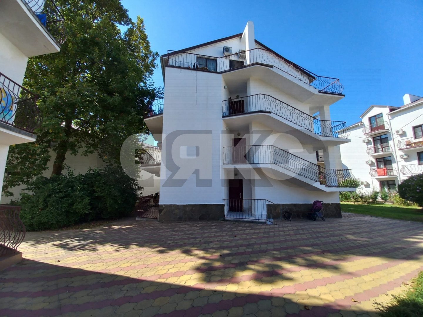 Фото №6: Коммерция 390&nbsp;м², 4/4&nbsp;эт. - Анапа, пр-кт Пионерский, 107А