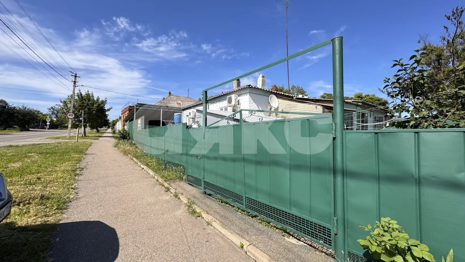 Фото №4: 2-комнатная квартира 38&nbsp;м², 1/1&nbsp;эт. - Кореновск, мкр. 3-й квартал, ул. Красная, 95