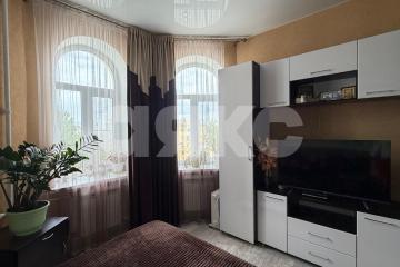 Фото №1: Комната 32 м², 5/5 эт. - Волгоград, р. Тракторозаводский, ул. Дзержинского, 15