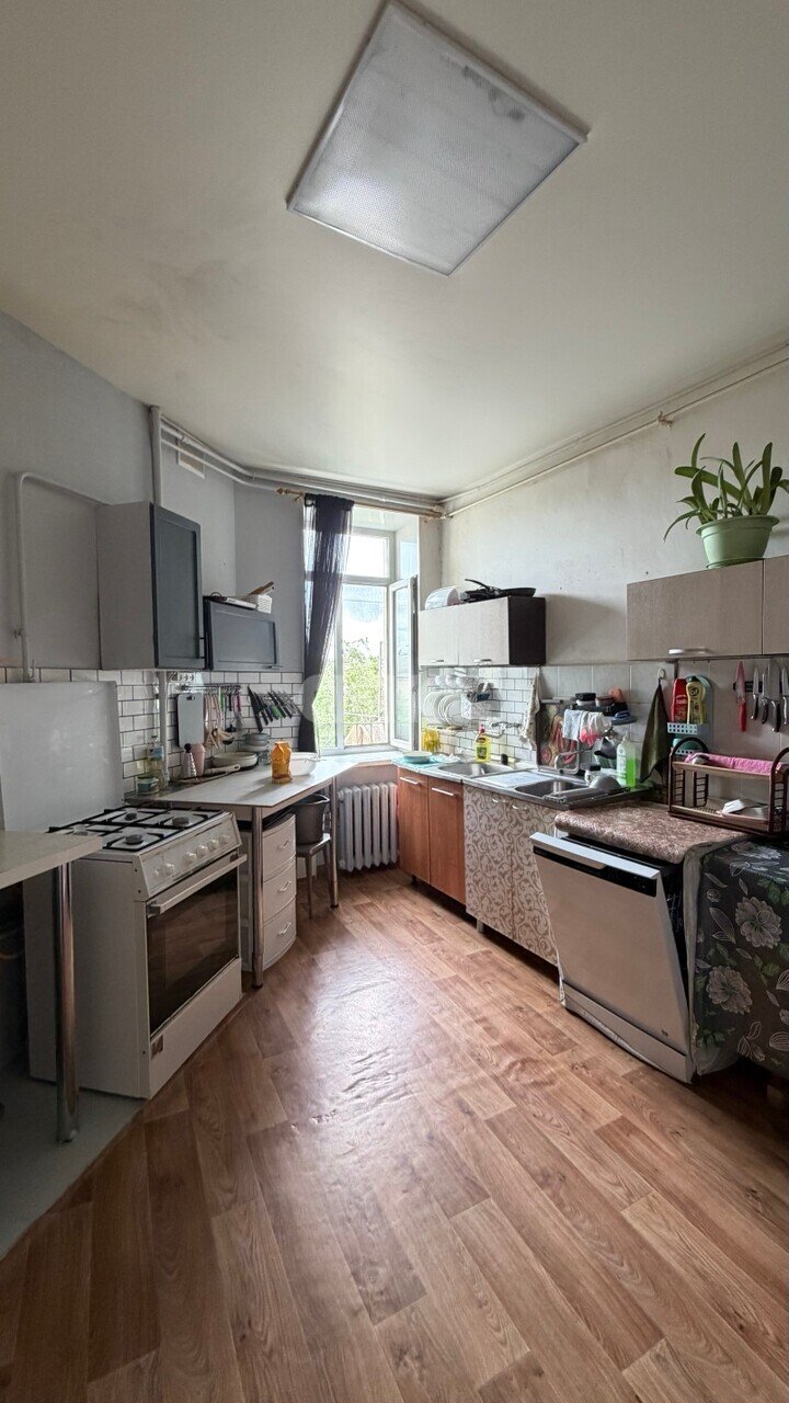 Фото №12: Комната 32&nbsp;м², 5/5&nbsp;эт. - Волгоград, р. Тракторозаводский, ул. Дзержинского, 15