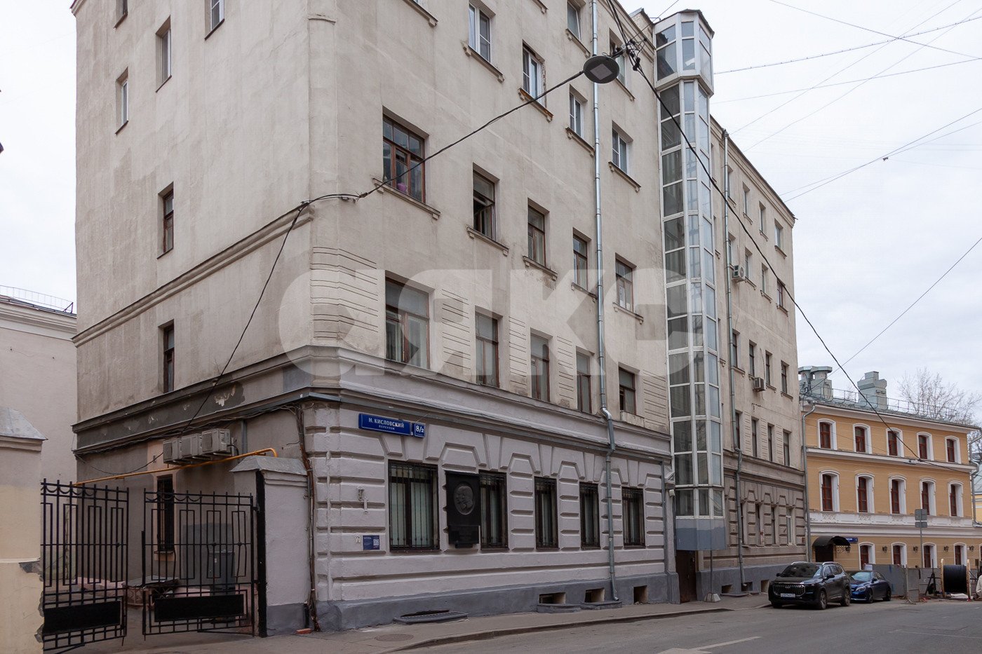 Фото №21: 1-комнатная квартира 51&nbsp;м², 4/5&nbsp;эт. - Москва, пер. Нижний Кисловский, 8/2с2
