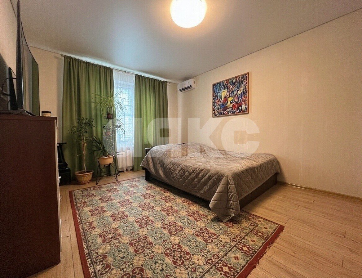 Фото №5: Дом 120&nbsp;м² + 4&nbsp;сот., 1&nbsp;эт. - Батайск, п. коттеджный  Сквер, ул. Павла Оноколова