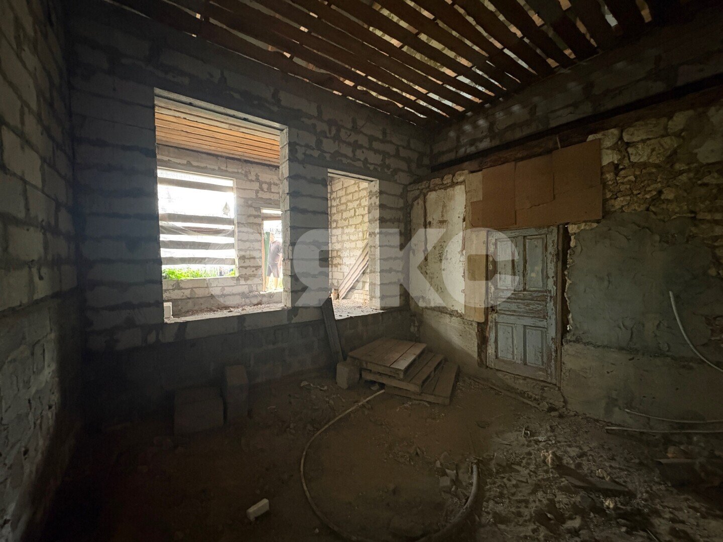 Фото №4: Дом 88&nbsp;м² + 5.5&nbsp;сот., 1&nbsp;эт. - Луганск, р. Артёмовский, ул. Белорусская, 79