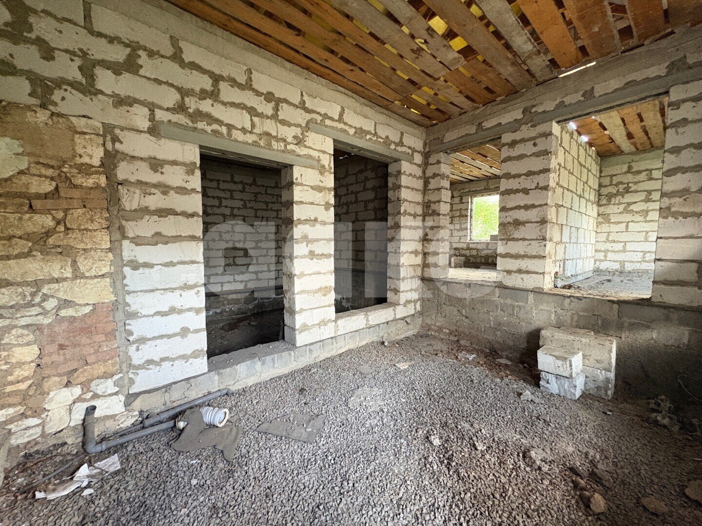 Фото №3: Дом 88&nbsp;м² + 5.5&nbsp;сот., 1&nbsp;эт. - Луганск, р. Артёмовский, ул. Белорусская, 79