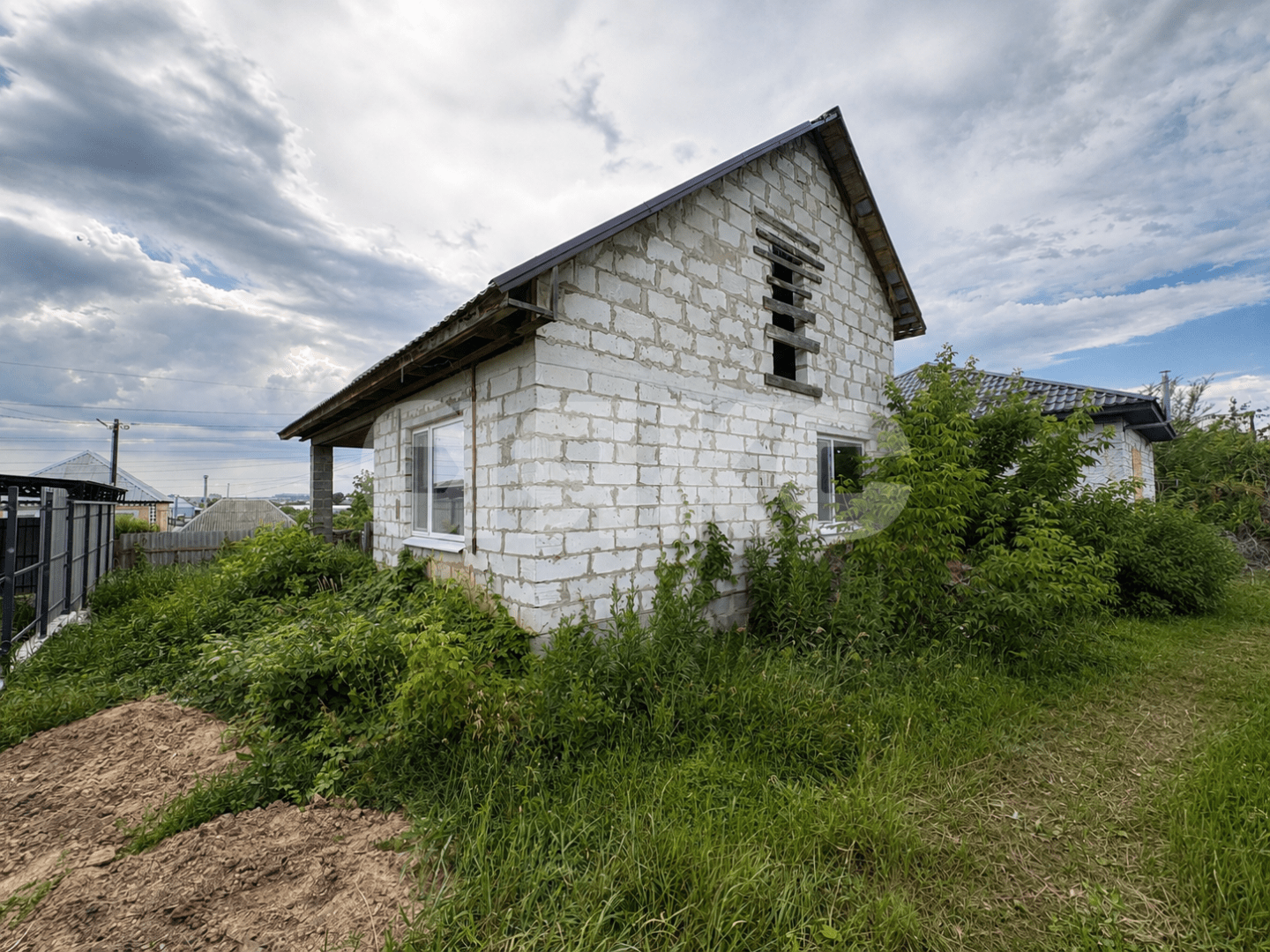 Фото №1: Дом 88&nbsp;м² + 5.5&nbsp;сот., 1&nbsp;эт. - Луганск, р. Артёмовский, ул. Белорусская, 79