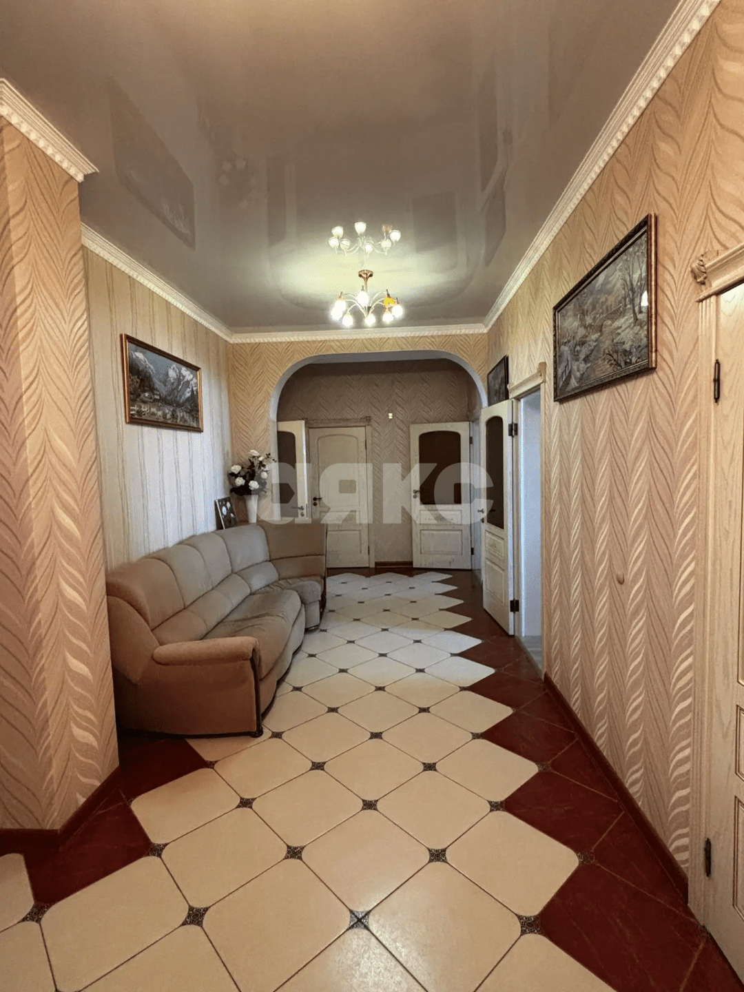 Фото №9: Коттедж 254&nbsp;м² + 15&nbsp;сот., 2&nbsp;эт. - Киляковка, мкр. КП Солнечная поляна, пер. Звёздный