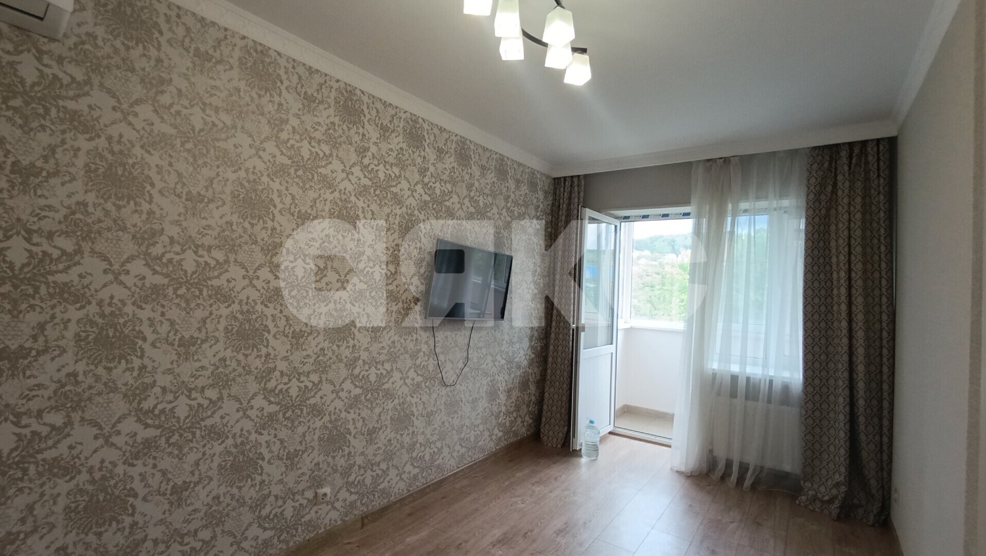 Фото №17: 2-комнатная квартира 57&nbsp;м², 2/4&nbsp;эт. - Горячий Ключ, мкр. Администрация, ул. Ярославского, 50