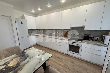 Фото №1: 3-комнатная квартира 92 м², 10/21 эт. - Туапсе, мкр. жилой комплекс Форт Адмирал, ул. Портовиков, 39/2
