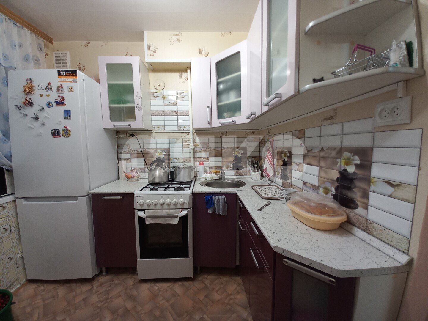 Фото №1: 2-комнатная квартира 43&nbsp;м², 1/4&nbsp;эт. - Волгоград, Краснооктябрьский, п. территория  Мирный, 46