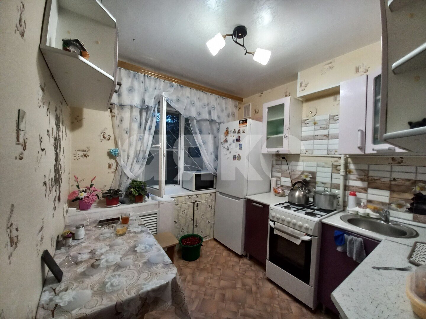 Фото №2: 2-комнатная квартира 43&nbsp;м², 1/4&nbsp;эт. - Волгоград, Краснооктябрьский, п. территория  Мирный, 46
