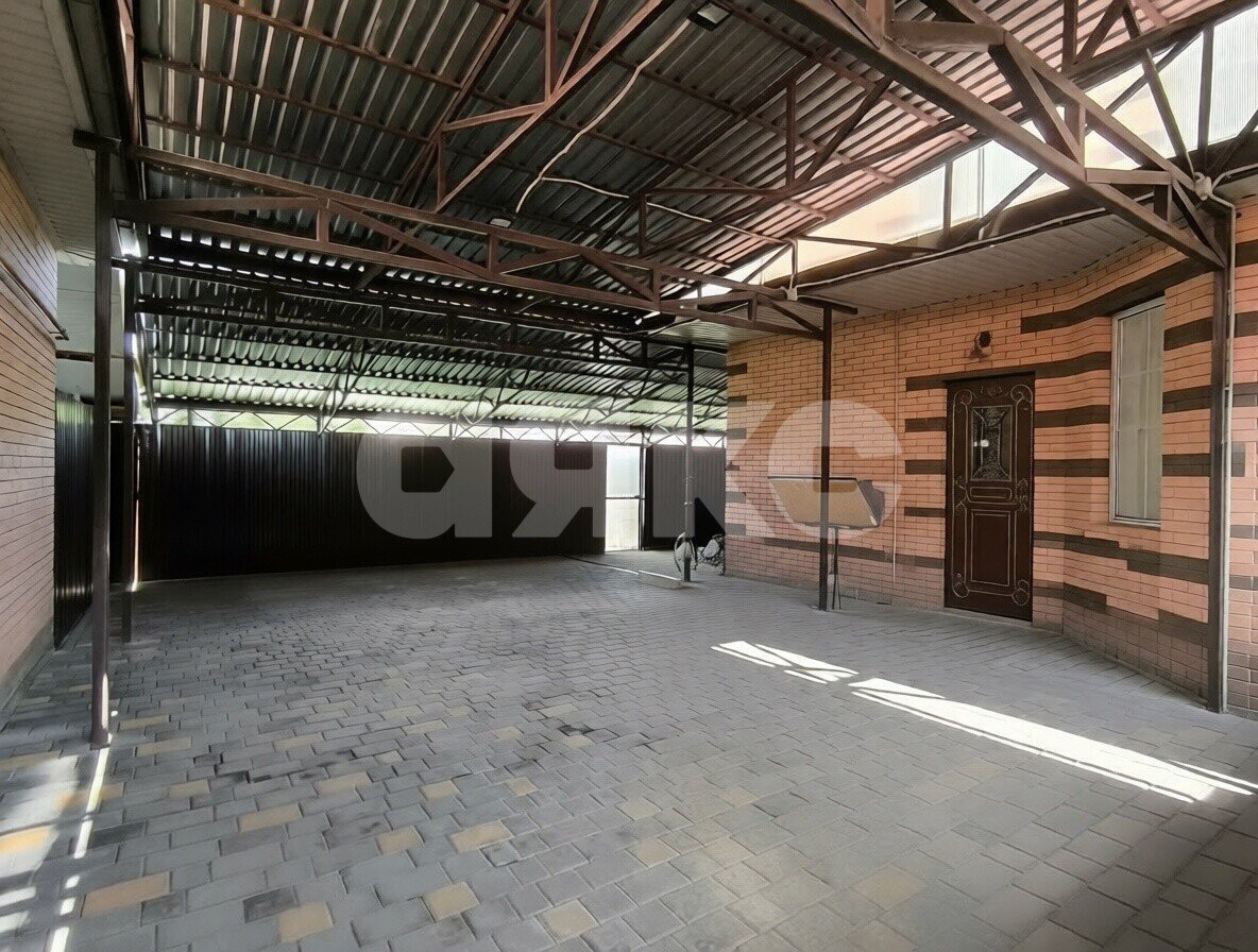 Фото №11: Дом 130&nbsp;м² + 3&nbsp;сот., 2&nbsp;эт. - Батайск, ул. Максима Горького