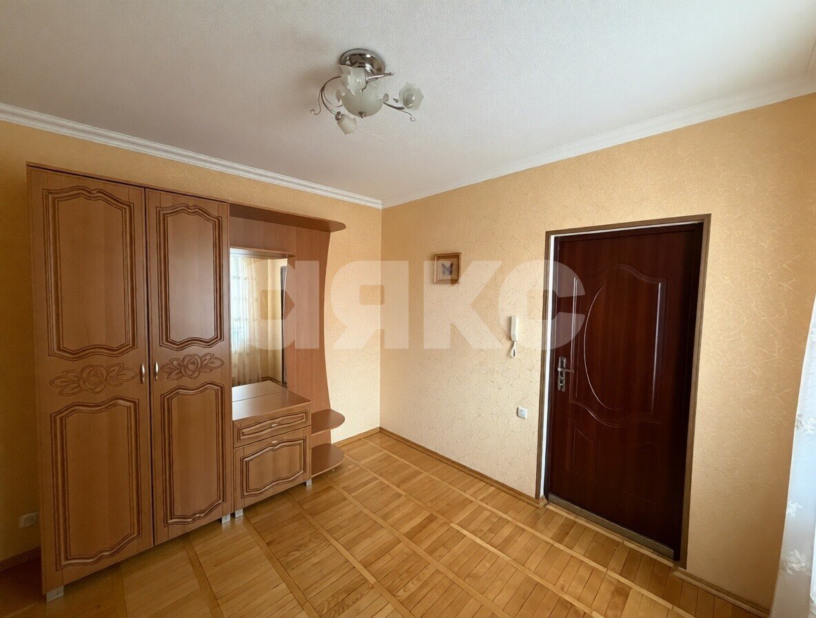 Фото №3: 2-комнатная квартира 73&nbsp;м², 4/4&nbsp;эт. - Майкоп, мкр. квартал Черёмушки, ул. 12 Марта, 161А