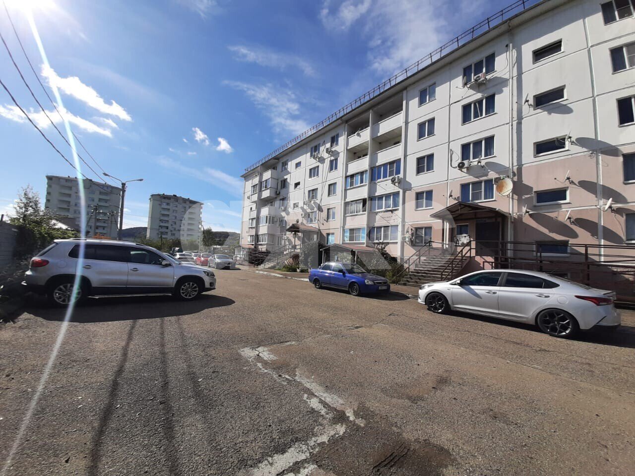 Фото №1: 1-комнатная квартира 37&nbsp;м², 3/5&nbsp;эт. - Джубга, мкр. Надежда, ул. Строителей, 2