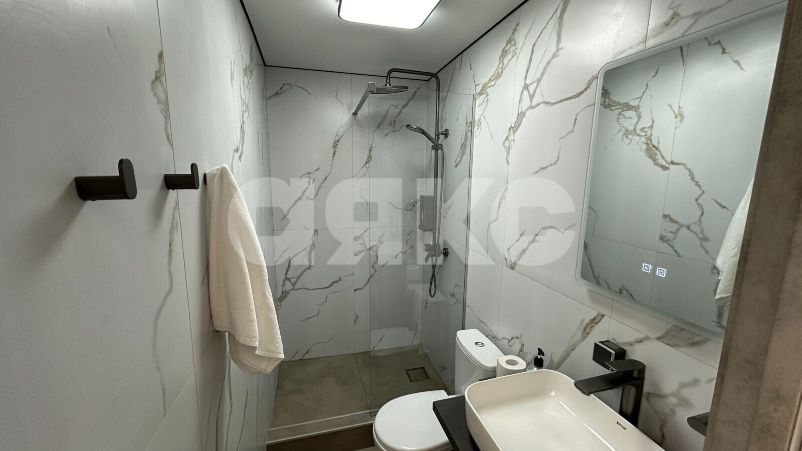 Фото №6: Коммерция 1500&nbsp;м², 1/2&nbsp;эт. - Голубицкая, ул. Курортная, 75Б