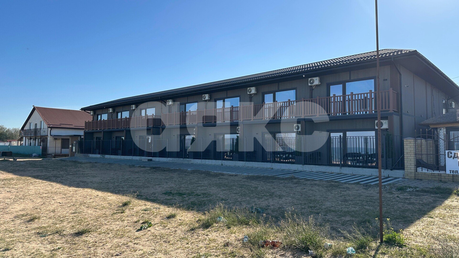 Фото №1: Коммерция 1500&nbsp;м², 1/2&nbsp;эт. - Голубицкая, ул. Курортная, 75Б