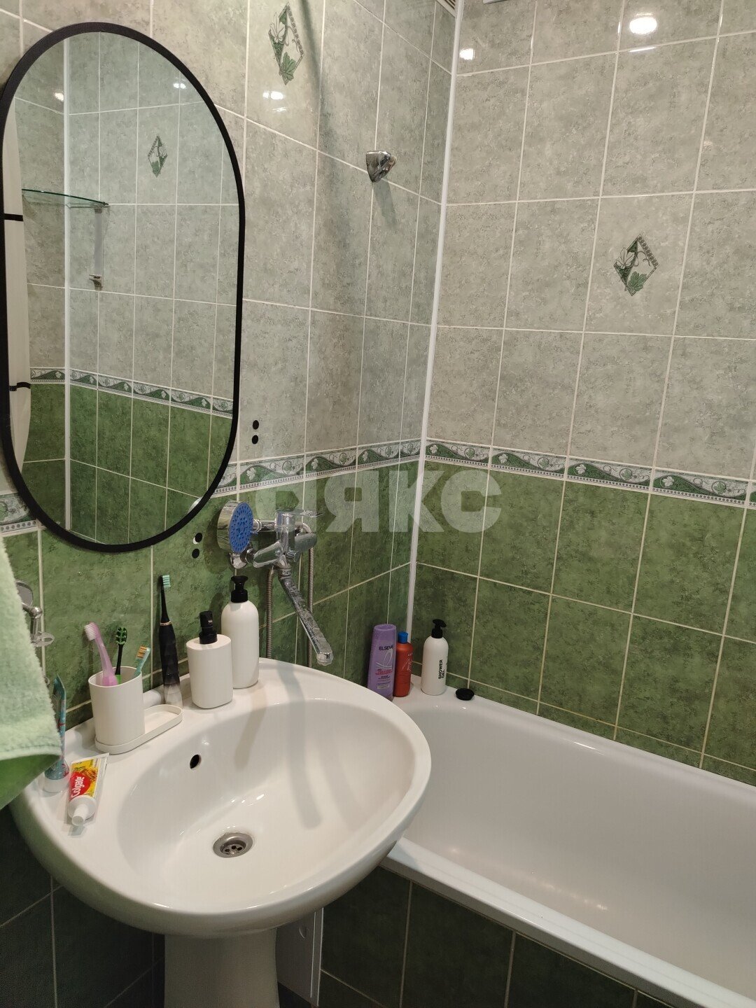 Фото №25: 3-комнатная квартира 61&nbsp;м², 3/5&nbsp;эт. - Геленджик, ул. Орджоникидзе, 5Б