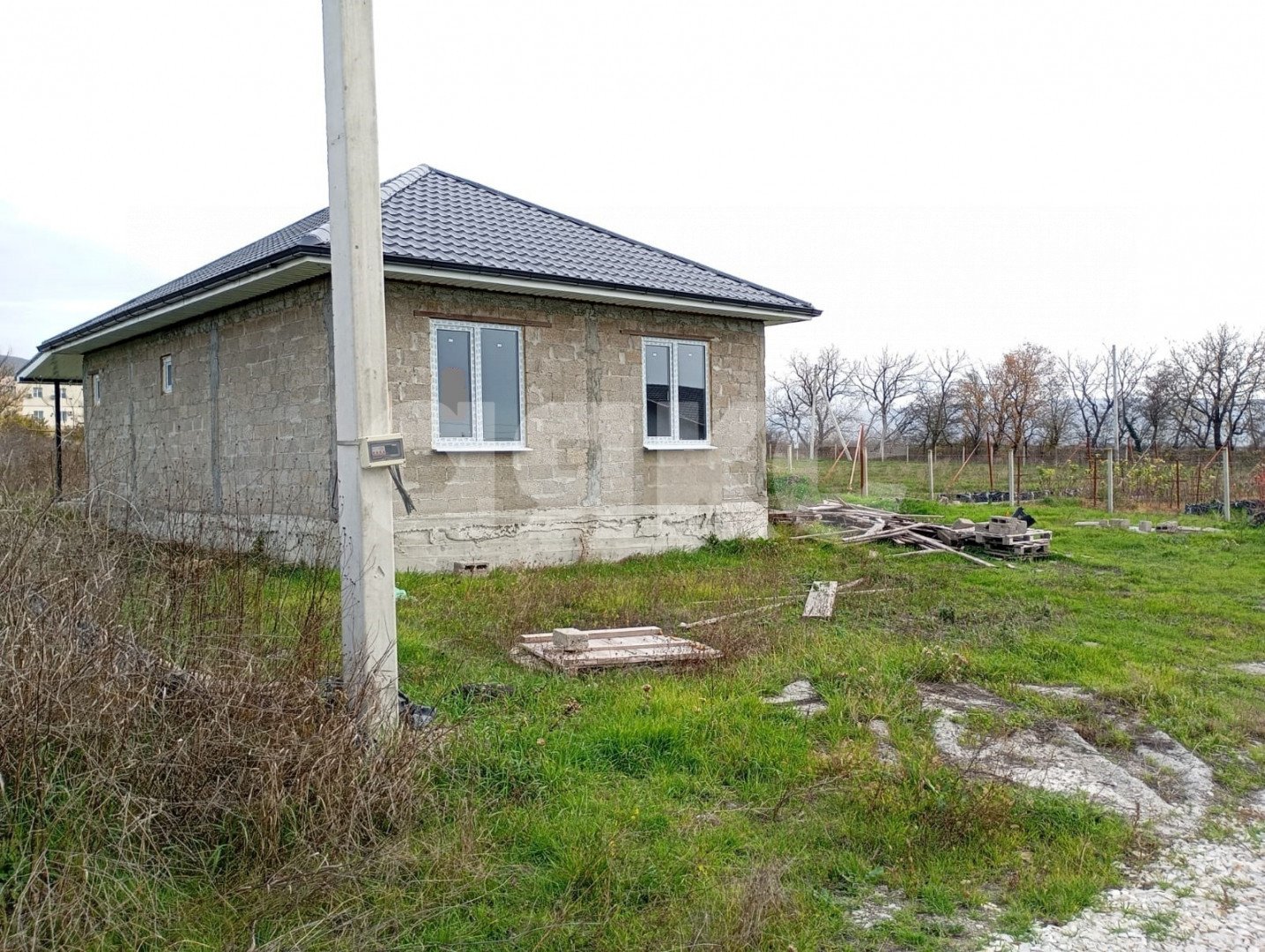 Фото №4: Дом 87&nbsp;м² + 4&nbsp;сот., 1&nbsp;эт. - Семигорский, ул. Виноградная