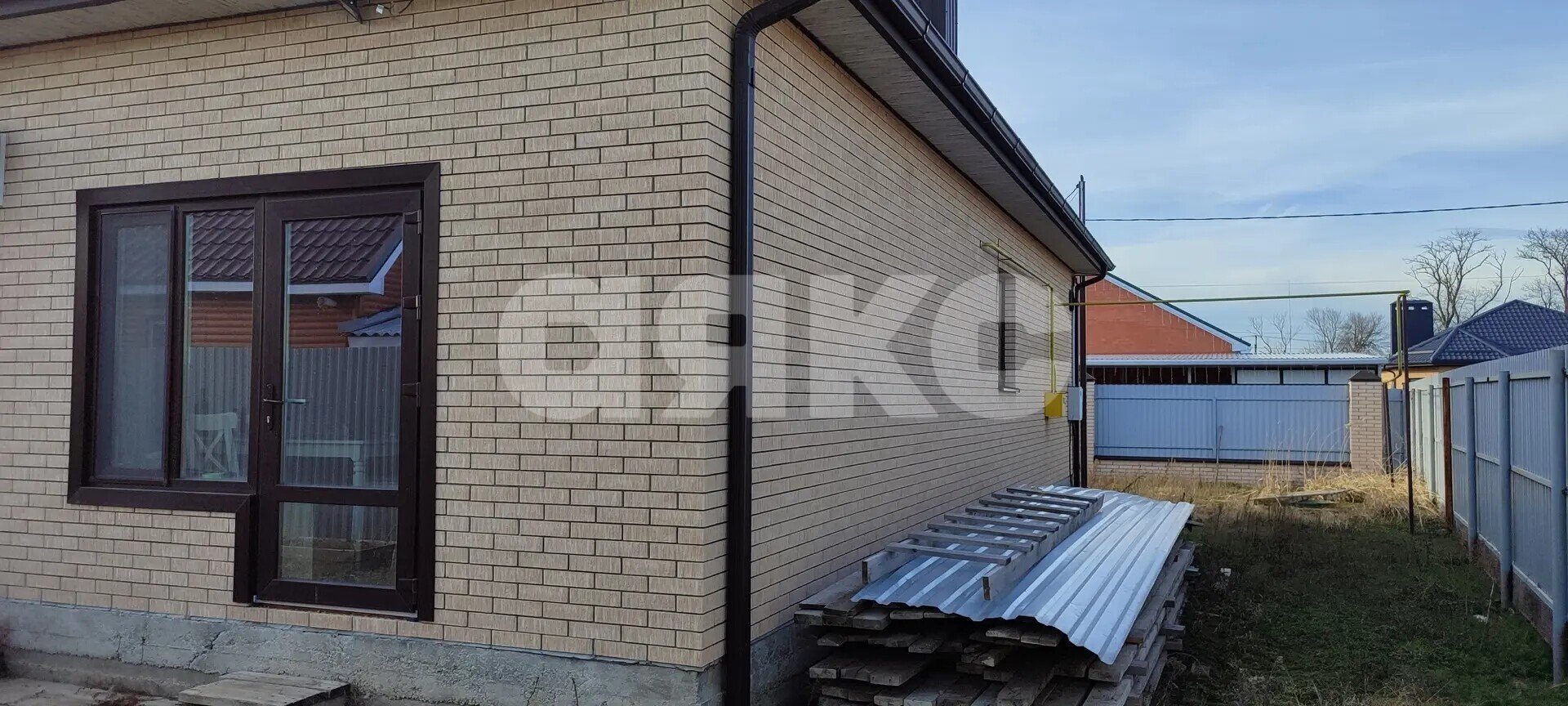 Фото №3: Дом 151&nbsp;м² + 10&nbsp;сот., 1&nbsp;эт. - Кореновск, мкр. 1-й квартал, пер. Офицерский