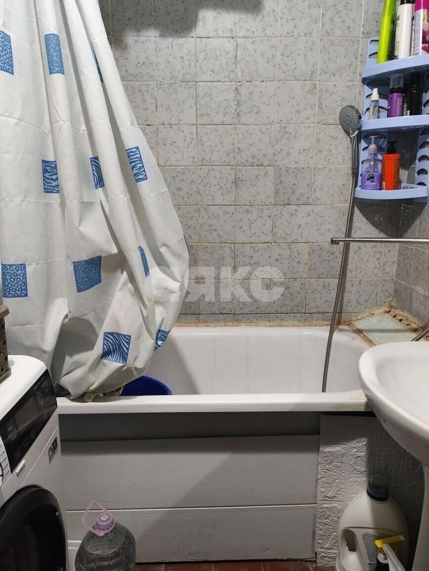 Фото №10: 2-комнатная квартира 49&nbsp;м², 9/9&nbsp;эт. - Мелитополь, р. Микро, б-р 30-летия Победы, 1
