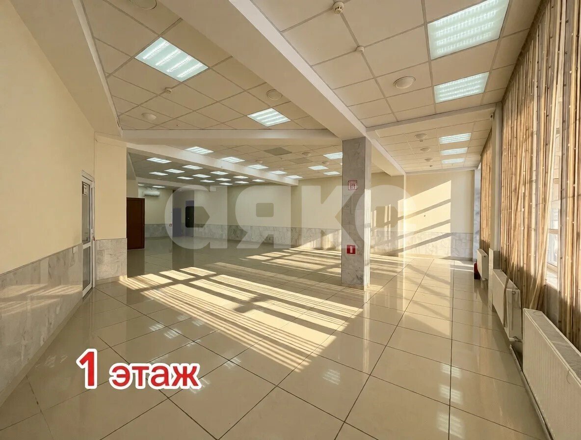 Фото №3: Коммерция 130&nbsp;м², 1/3&nbsp;эт. - Майкоп, мкр. квартал Черёмушки, ул. Депутатская, 15