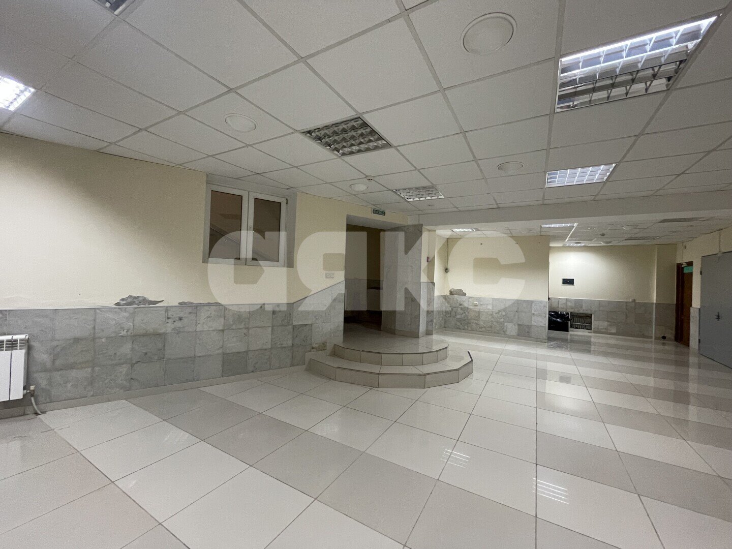 Фото №10: Коммерция 130&nbsp;м², 1/3&nbsp;эт. - Майкоп, мкр. квартал Черёмушки, ул. Депутатская, 15