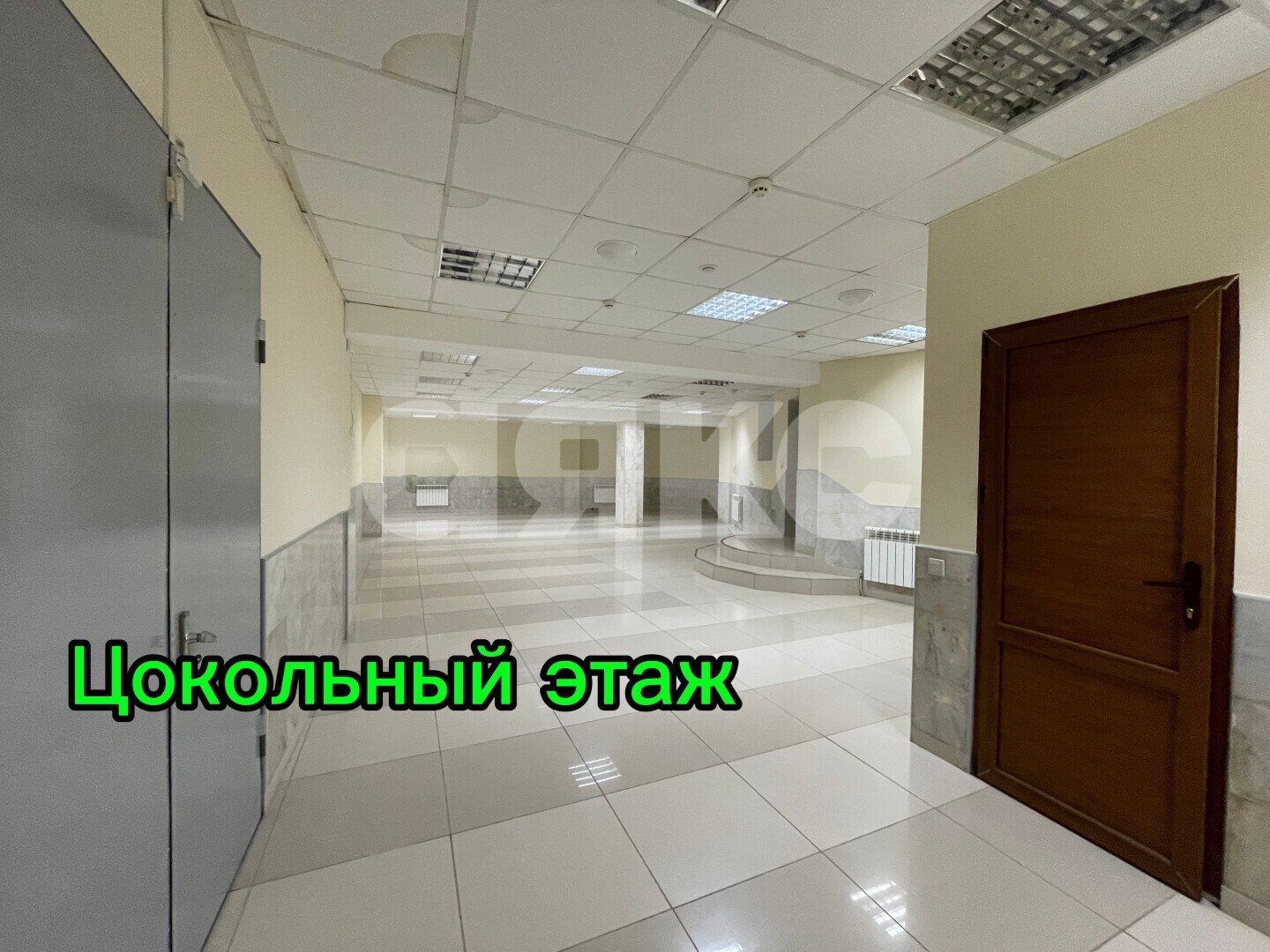 Фото №7: Коммерция 130&nbsp;м², 1/3&nbsp;эт. - Майкоп, мкр. квартал Черёмушки, ул. Депутатская, 15