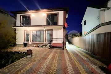 Фото №1: Дом 190 м² + 3 сот., 2 эт. - Анапа, мкр. Алексеевка, ул. Весенняя, 33