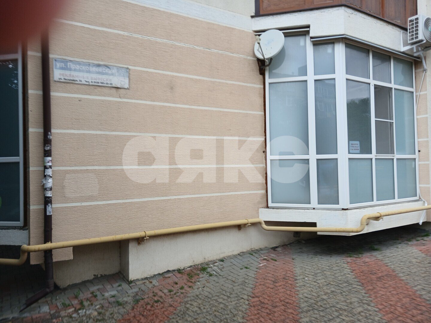 Фото №1: 2-комнатная квартира 58&nbsp;м², 1/7&nbsp;эт. - Геленджик, мкр. 5-й, ул. Прасковеевская, 7