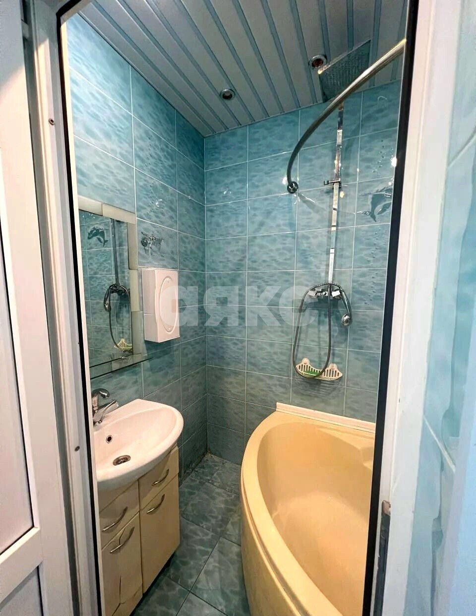 Фото №9: 2-комнатная квартира 52&nbsp;м², 3/4&nbsp;эт. - Сочи, Центральный, Заречный, мкр. ЖСК Лесной, 44