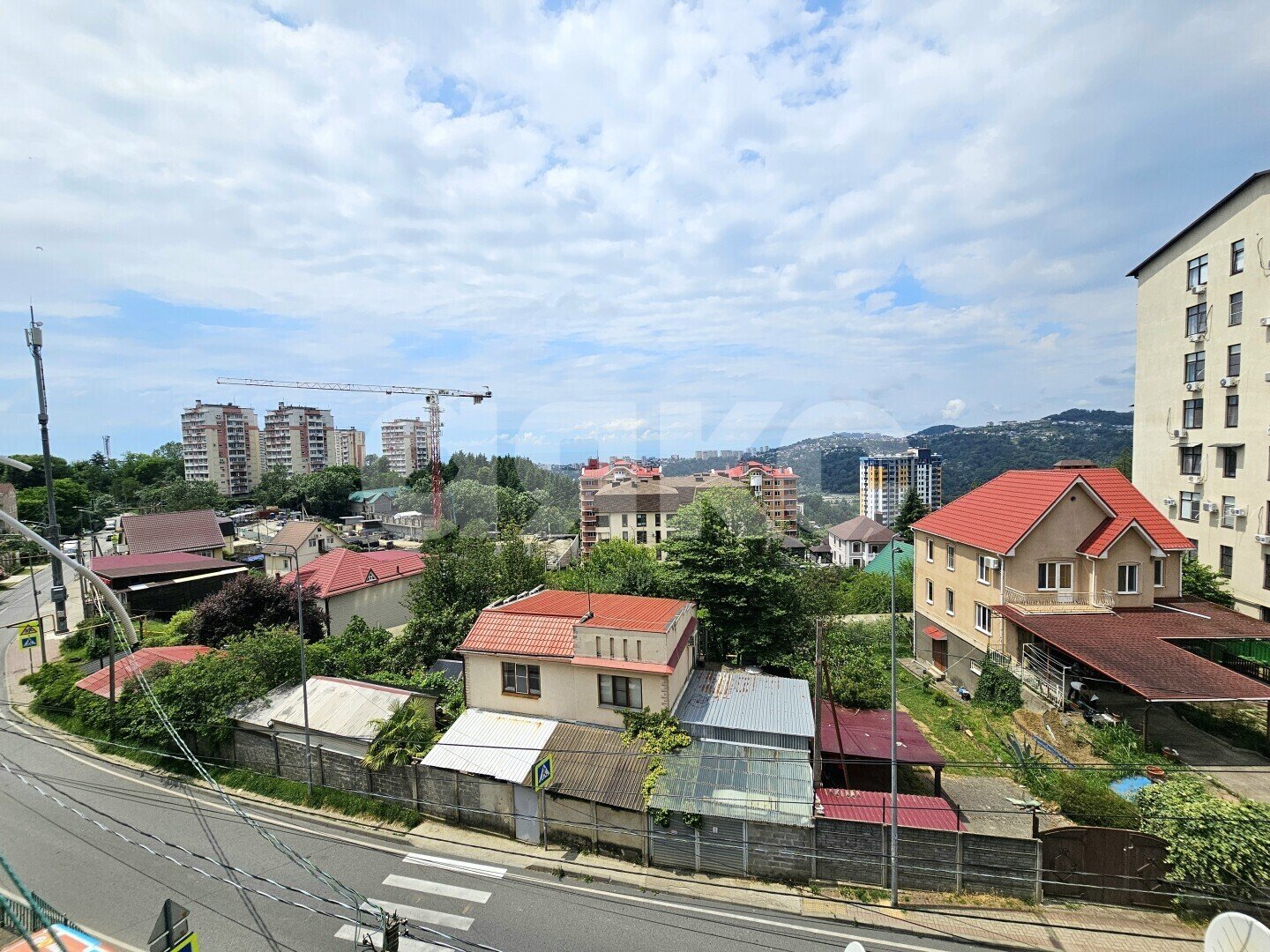Фото №6: 2-комнатная квартира 52&nbsp;м², 3/4&nbsp;эт. - Сочи, Центральный, Заречный, мкр. ЖСК Лесной, 44