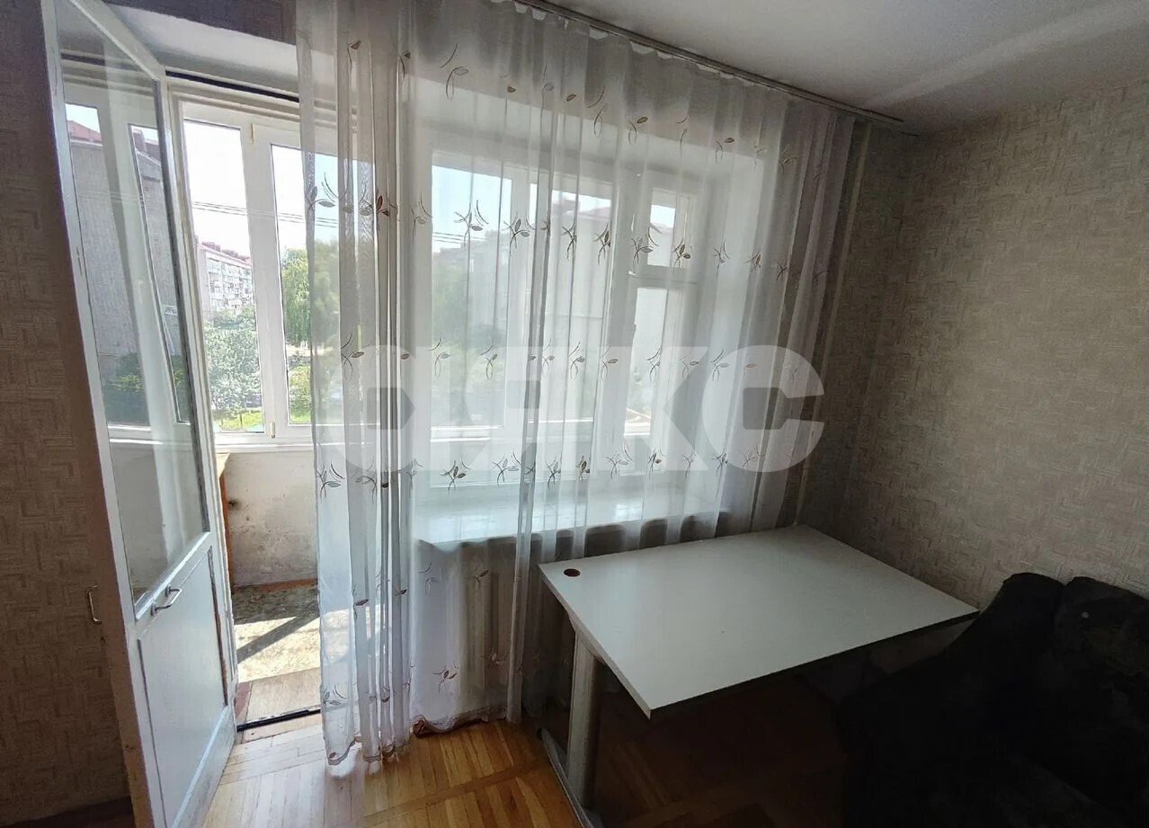 Фото №4: 2-комнатная квартира 52&nbsp;м², 3/5&nbsp;эт. - Горячий Ключ, мкр. Администрация, ул. Революции, 3