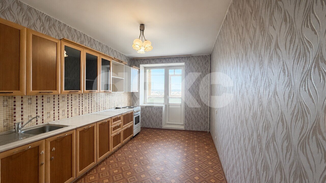 Фото №1: 1-комнатная квартира 45&nbsp;м², 9/14&nbsp;эт. - Волгоград, Дзержинский, 130-й, п. Ангарский, ул. Маршала Рыбалко, 16
