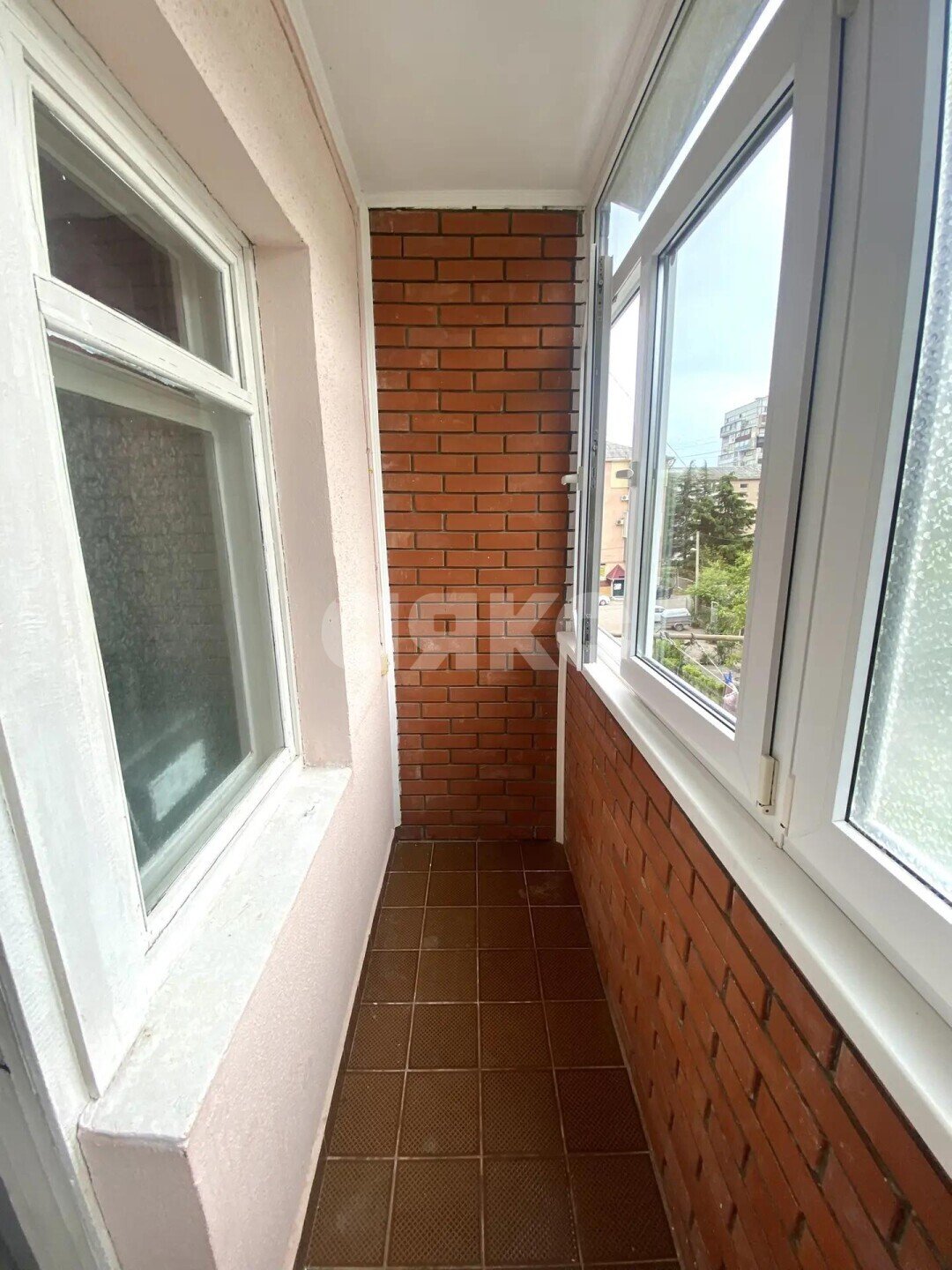 Фото №10: 4-комнатная квартира 77&nbsp;м², 3/5&nbsp;эт. - Небуг, ул. Газовиков, 3