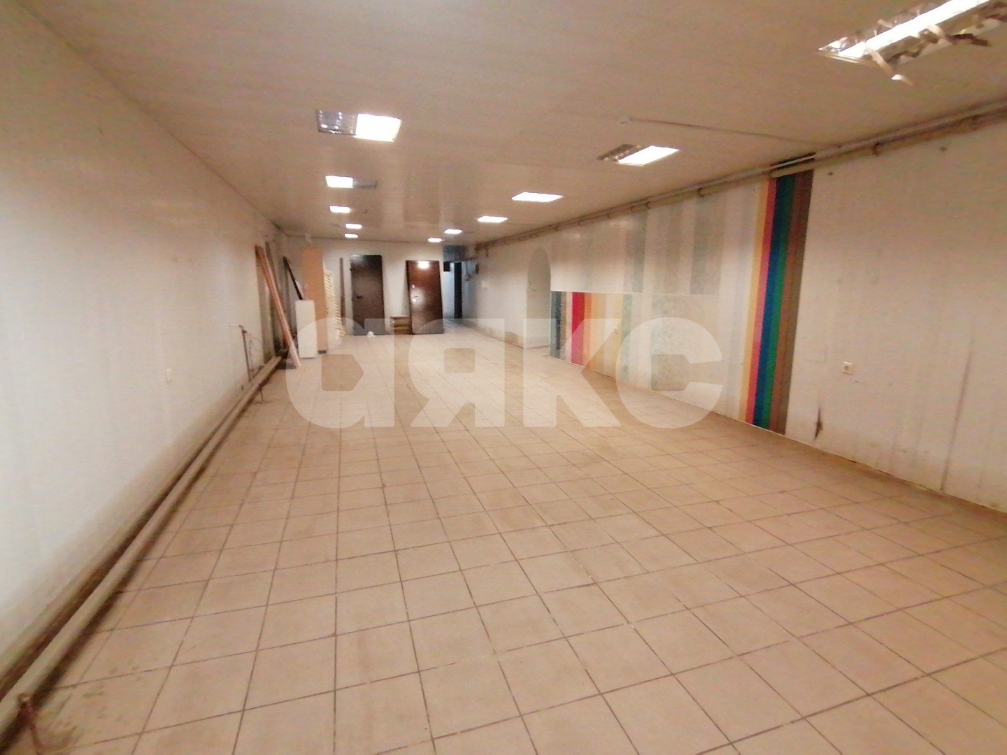 Фото №13: Торговое помещение 540&nbsp;м², -1/5&nbsp;эт. - Волгоград, Кировский, мкр. Развилка, ул. Кирова, 145
