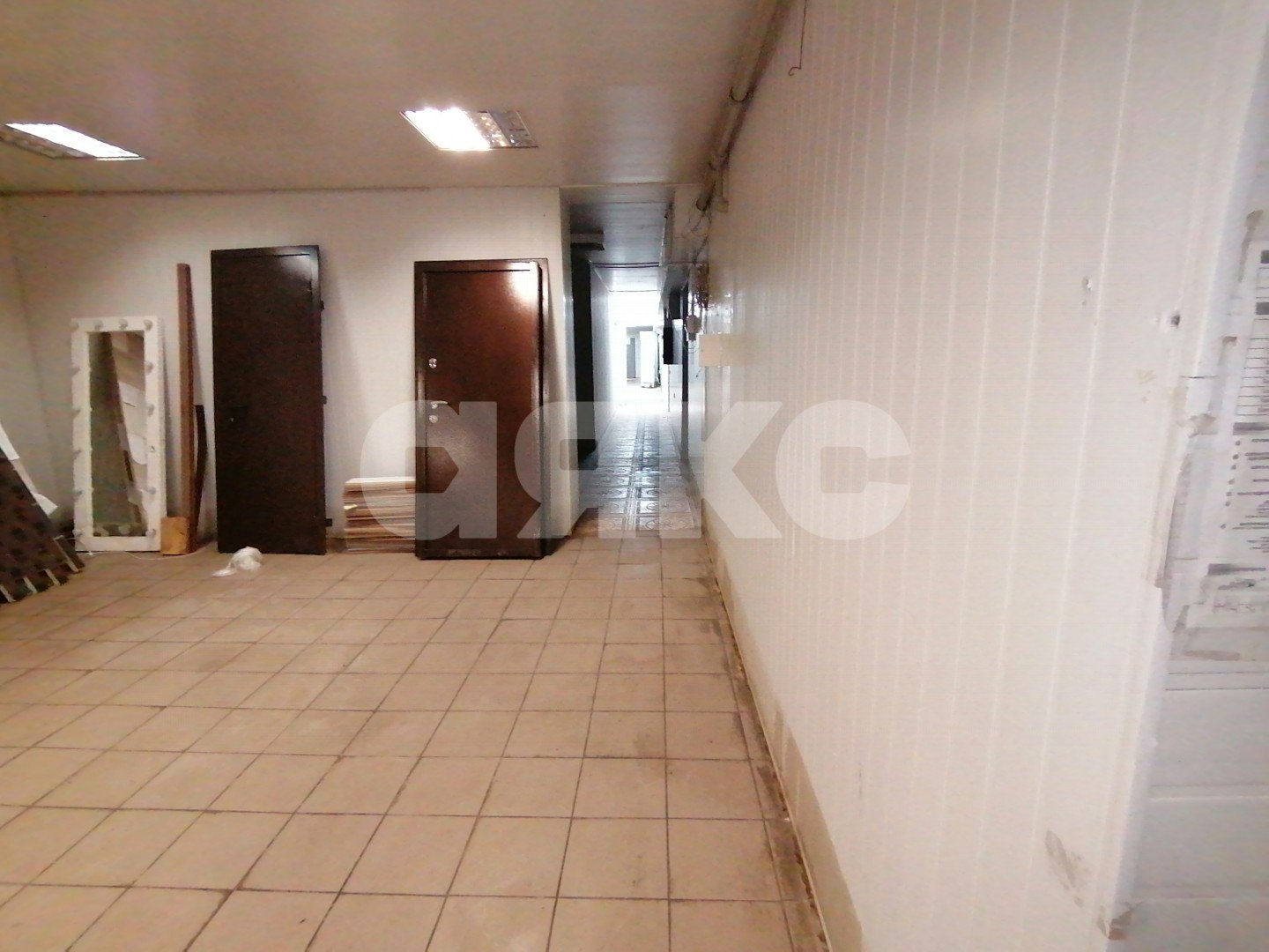 Фото №11: Торговое помещение 540&nbsp;м², -1/5&nbsp;эт. - Волгоград, Кировский, мкр. Развилка, ул. Кирова, 145
