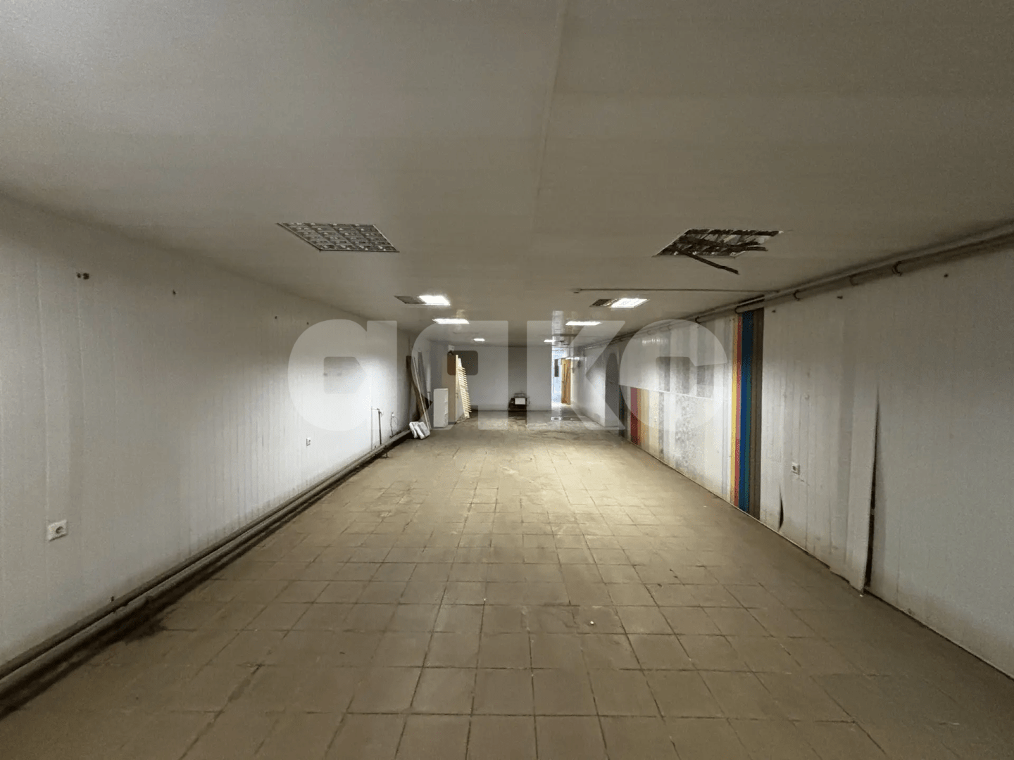 Фото №21: Торговое помещение 540&nbsp;м², -1/5&nbsp;эт. - Волгоград, Кировский, мкр. Развилка, ул. Кирова, 145