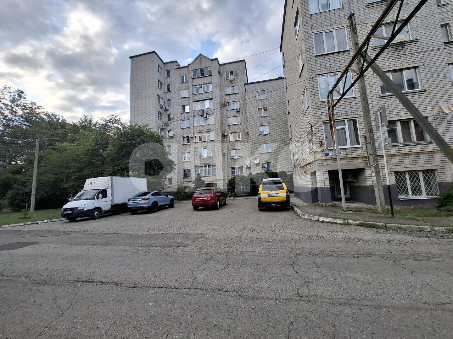 Фото №1: 1-комнатная квартира 48&nbsp;м², 3/5&nbsp;эт. - Майкоп, мкр. квартал Черёмушки, ул. Гайдара, 82к1