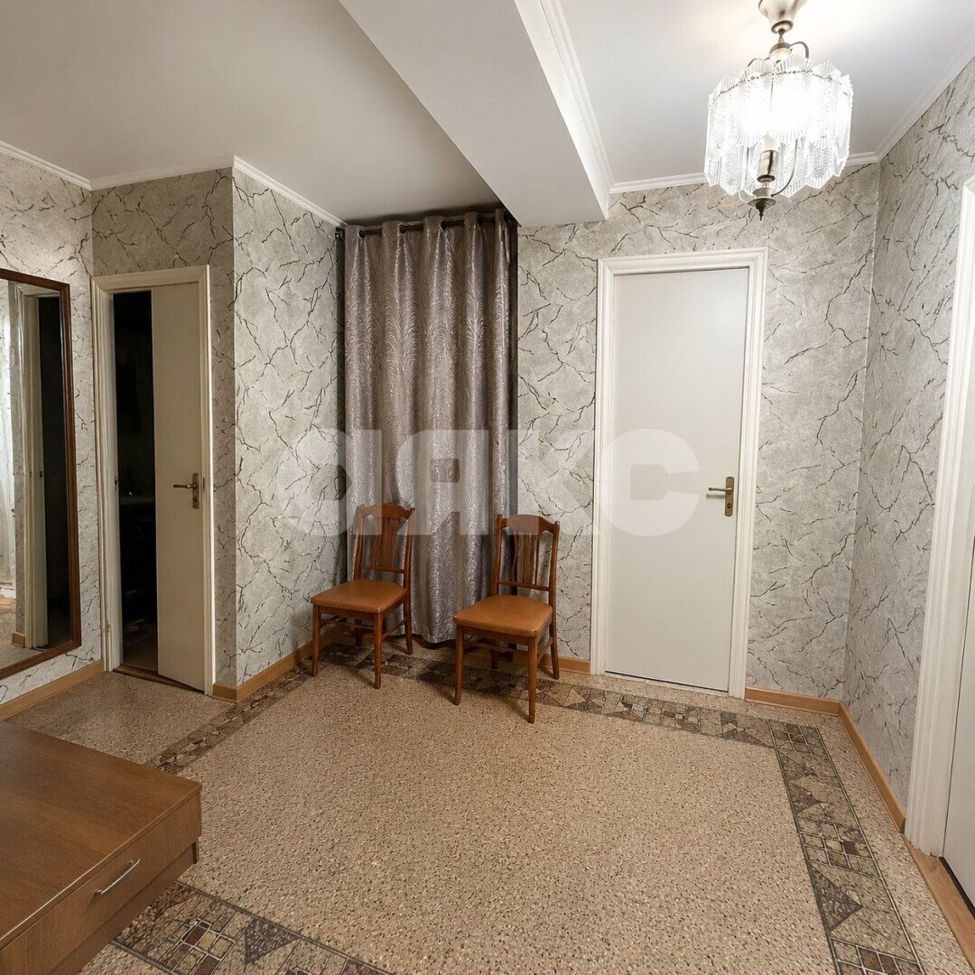 Фото №2: 2-комнатная квартира 57&nbsp;м², 1/5&nbsp;эт. - Новокубанск, п. КНИИТИМ, ул. Красная, 30